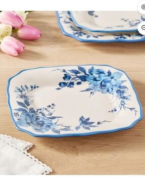 💙 4pk New The Pioneer Woman Delilah Blue Floral Scalloped Salad Plate